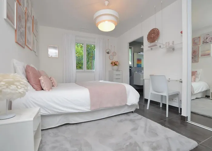 别墅 D'architecte Avec Piscine Chauffee, 4 Chambres, A 30 Mn Gruissan